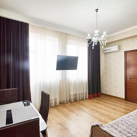 Ultracentral spacious apartment Chisináu Exterior foto